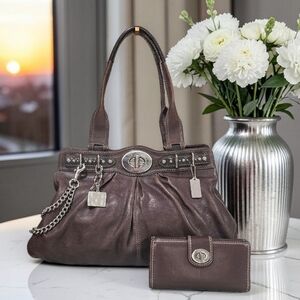 Coach XL Garnet Hobo Chocolate Leather Shoulder Bag w/Wallet & Charm